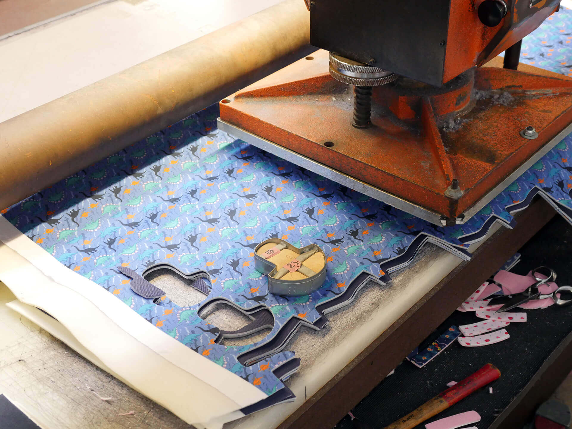 Lire la suite à propos de l’article Comment sont fabriqués les chaussons bébé Made in France Hellocotton ?